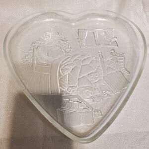 MIKASA Crystal Christmas Dream Heart Serving Plate 12" platter Sleeping Bear